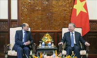 Presidente To Lam recibe a embajador indio en Vietnam