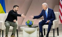 Biden y Zelensky dialogan al margen de la cumbre de la OTAN