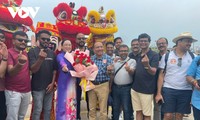 Quang Ninh da bienvenida al mayor grupo de turistas indios