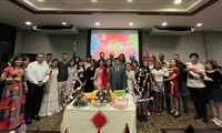 Vietnamitas en Brasil festejan próxima llegada del Tet tradicional