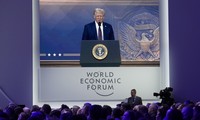 Donald Trump transmite mensaje por video llamada al Foro Económico Mundial