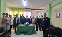 Vietnam y Cuba fortalecen cooperación en Angola en materia de salud