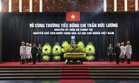 Comienzan servicios fúnebres de Estado del ex presidente Tran Duc Luong