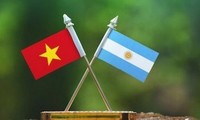 Sesiona Foro Empresarial Argentina - Vietnam