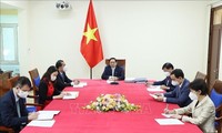  Covid-19 : Entretien entre Pham Minh Chinh et la directrice générale de Covax