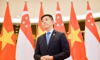 Tan Chuan-Jin accorde à l’AVI une interview à propos de sa visite au Vietnam