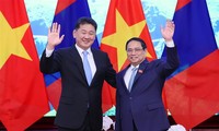 Pham Minh Chinh rencontre Ukhnaagiin Khurelsukh