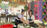 Les Thaïs blancs de Phù Yên célèbrent le Tết Xíp xí avec fierté et joie