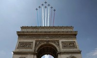 Le défilé du 14 Juillet: la France célèbre sa Fête nationale avec éclat