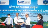 ท่าอากาศยานนานาชาติฟู้ก๊วกรับใบรับรอง Airport Health Accreditation