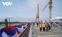 ลาวและไทยจัดพิธีเปิดใช้สะพานมิตรภาพข้ามแม่น้ำโขงแห่งที่ 5