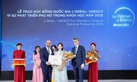 นักวิทยาศาสตร์หญิงเวียดนาม 3 คนได้รับทุน L’Oréal – UNESCO เพื่อการพัฒนาของสตรีในด้านวิทยาศาสตร์ปี 2025 
