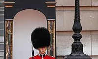 England Queen’s Guard