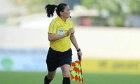 Female refs to make men's football league debut