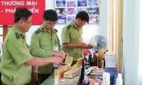  Sản xuất hàng giả bị phạt đến 100 triệu đồng