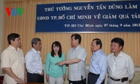 Thủ tướng: Ưu tiên giải quyết tình trạng quá tải ở bệnh viện