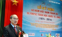 Kỷ niệm 40 năm Việt Nam tham dự Olympic Toán học quốc tế