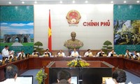 Chính phủ họp phiên thường kỳ tháng 9/214