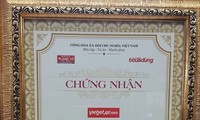 Vietjet được vinh danh “Dịch vụ hàng không uy tín chất lượng năm 2016”