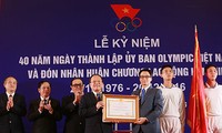 Ủy ban Olympic Việt Nam đón nhận Huân chương lao động hạng Ba nhân dịp kỷ niệm 40 năm ngày thành lập