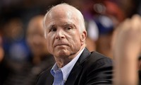 Thượng nghị sĩ Mỹ John McCain qua đời ở tuổi 81