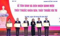 Lễ tôn vinh thầy thuốc nhân dân, thầy thuốc ưu tú