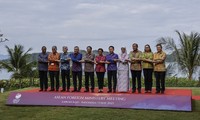  Vì một ASEAN tầm vóc