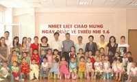 Sen Việt -  nơi ươm những mầm xanh