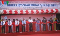 Thủ tướng Nguyễn Tấn Dũng dự lễ khánh thành khu điều trị kỹ thuật cao của Bệnh viện Thống Nhất