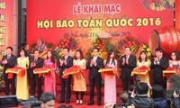 Gần 800 ấn phẩm tham gia Hội báo toàn quốc 2016