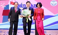 “Thanh niên, sinh viên Việt Nam ở nước ngoài với nhiệm vụ bảo vệ chủ quyền biển, đảo Việt Nam”