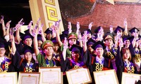 Hanoi honors 84 outstanding graduates