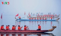 Dragon boat race makes waves in Hanoi