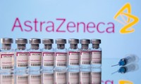 AstraZeneca: vaccine review finds no evidence of increased blood clot risks