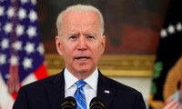 Rising coronavirus cases fuel resurgence fears in US as Biden ramps up vaccination push