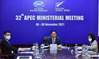 Vietnam suggests APEC promote leading role in free trade