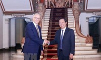 HCM City, Rotterdam promote cooperation in climate change response