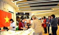 Vietnam introduces handicraft products, cuisine at UN Bazaar 2022