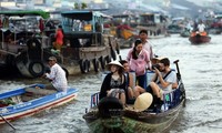 Int’l visitors flock to Mekong Delta ahead of New Year festival