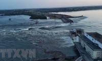 UN warns of disaster after Kakhovka dam collapse in Ukraine