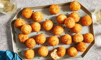Fried mashed potato balls 