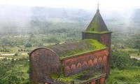 ภูเขาBokor แหล่งท่องเที่ยวใหม่ในกัมพูชา