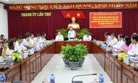 Trưởng Ban Tuyên giáo Trung ương Võ Văn Thưởng làm việc tại Cần Thơ