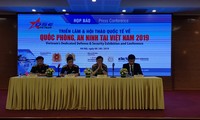 Lần đầu tiên tổ chức triển lãm và hội thảo quốc tế về quốc phòng và an ninh