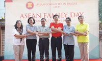 Hình ảnh ASEAN đoàn kết tại Praha