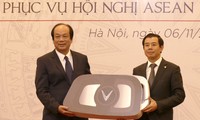 Bàn giao xe phục vụ ASEAN 2020