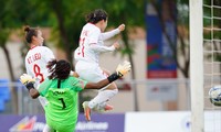 SEA Games 30: Thắng đậm Indonesia, đội tuyển nữ Việt Nam vào bán kết 