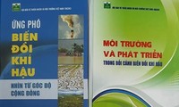 Công bố hai ấn phẩm mới về môi trường và ứng phó với biến đổi khí hậu