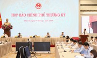 Chính phủ ưu tiên thúc đẩy phát triển thị trường trong nước