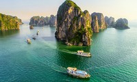 Quảng Ninh miễn phí vé tham quan vịnh Hạ Long, Yên Tử... đến hết năm 2021